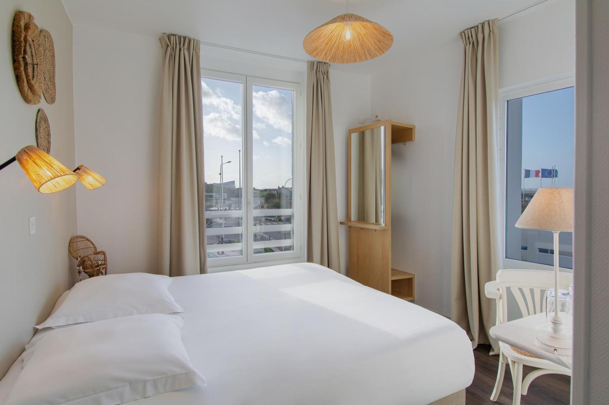 Hotel De La Plage Courseulles-sur-Mer Eksteriør bilde